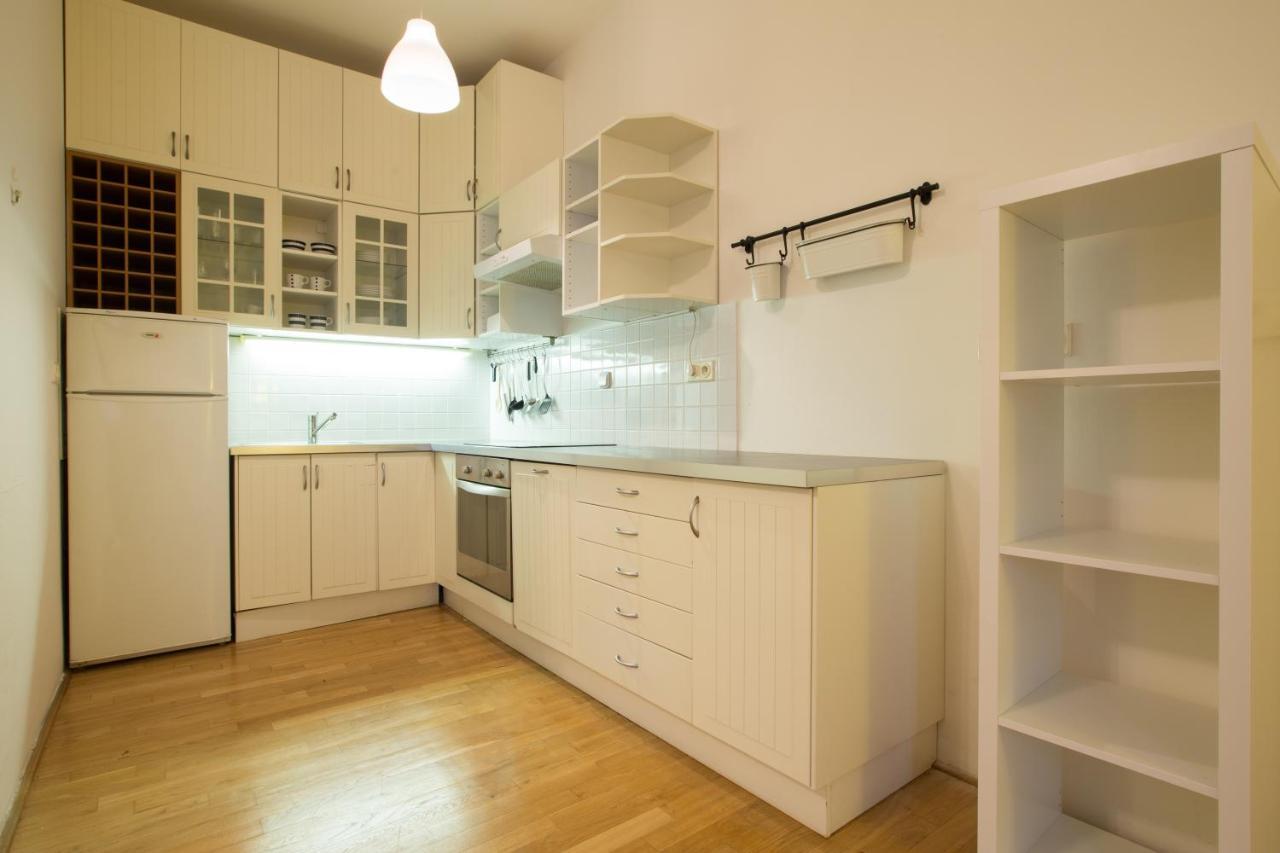 Elegant Apartment With Free Garage In The Center Of Praag Buitenkant foto